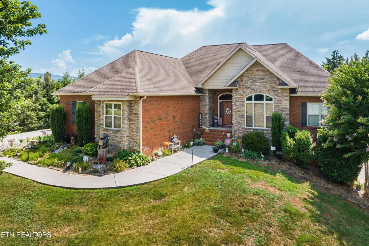 1551 Mint Meadows Drive, Maryville, TN 37803 - #1