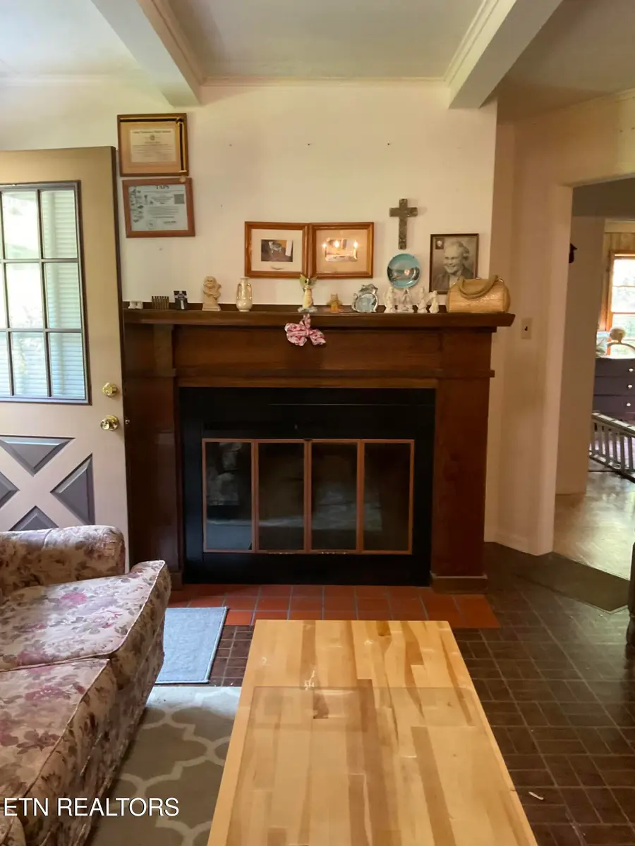 5511 S Briscoe Circle, Knoxville, TN 37912 - #3