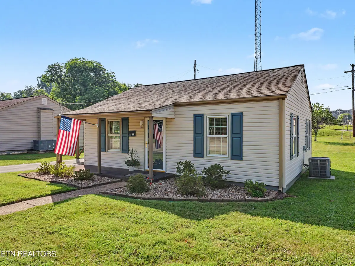 281 Lindsay St, Alcoa, TN 37701 - #1
