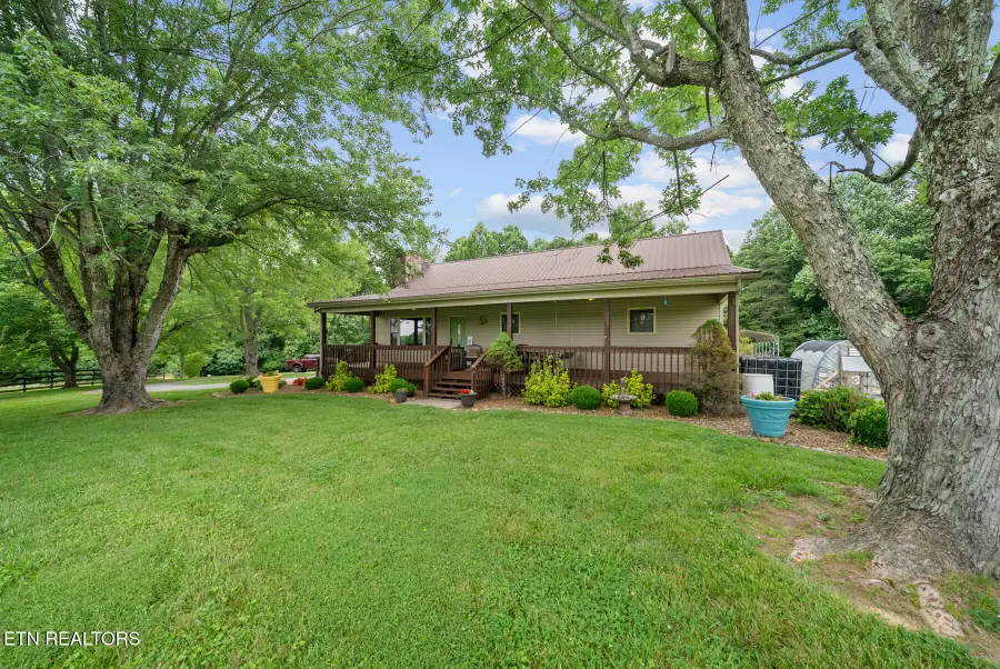 600 Dave Garrett Rd, Crossville, TN 38571 - #2