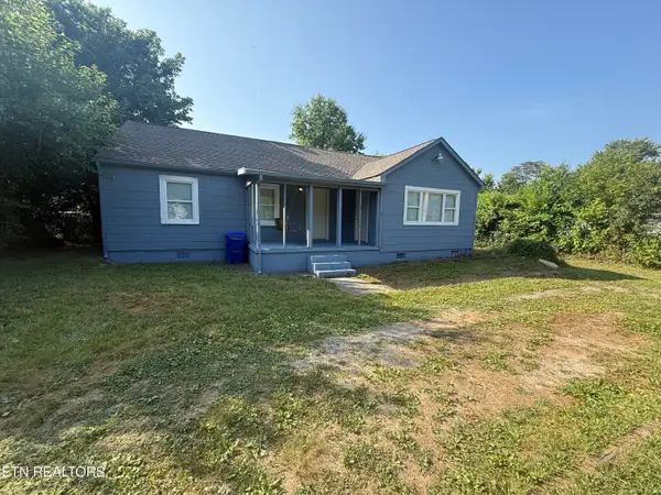 826 N Chamberlain Ave, Rockwood, TN 37854