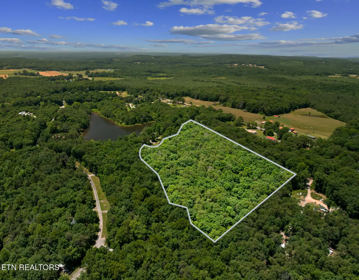 111 Seminole Circle, Crossville, TN 38572 - #1