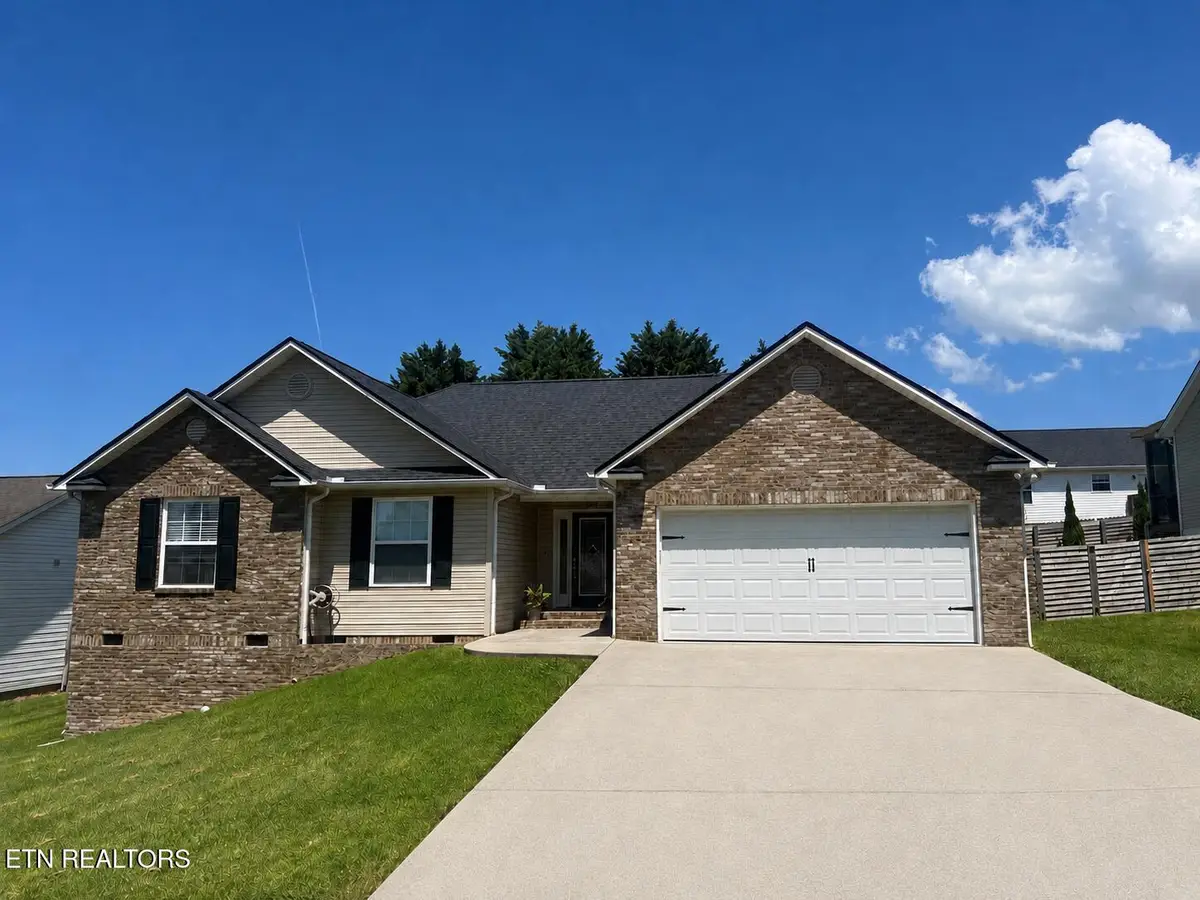 4218 Homewood Rd, Knoxville, TN 37918 - #1