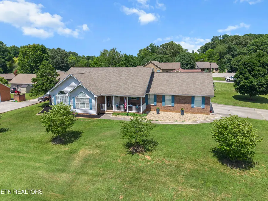 940 Meadow Oaks Drive, Maryville, TN 37803 - #3