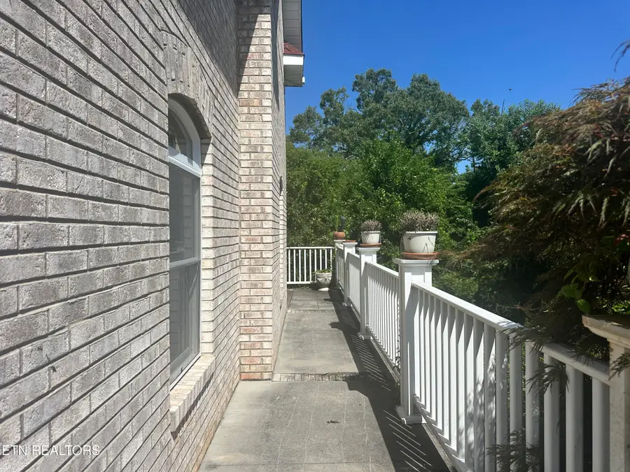 1610 Spear Point Lane, Sevierville, TN 37876 - #3