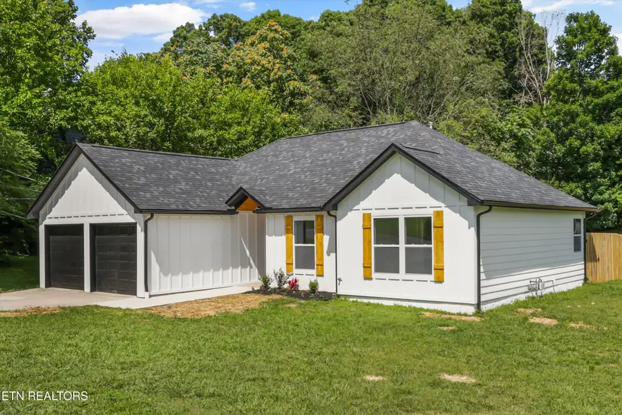 3140 Kingsmore Drive, Knoxville, TN 37921 - #2