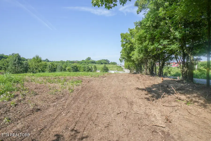 Cusick Rd, Alcoa, TN 37701 - #3