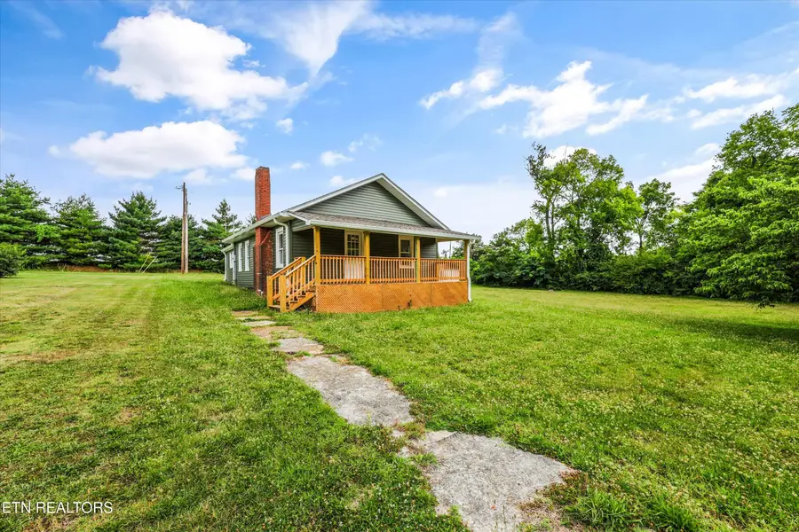 444 Louisville Rd, Alcoa, TN 37701 - #2