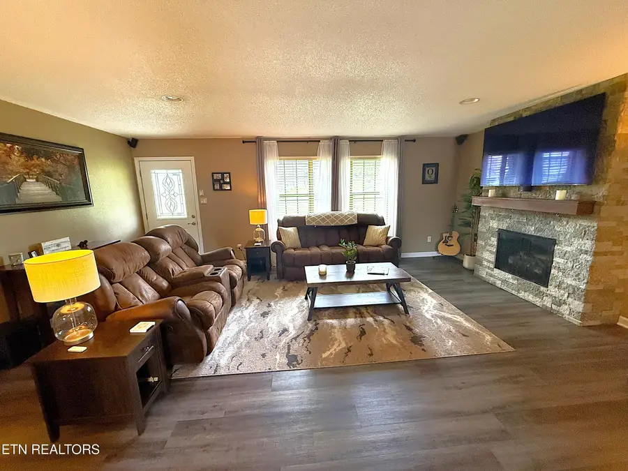 536 Catalpa St, Seymour, TN 37865 - #3
