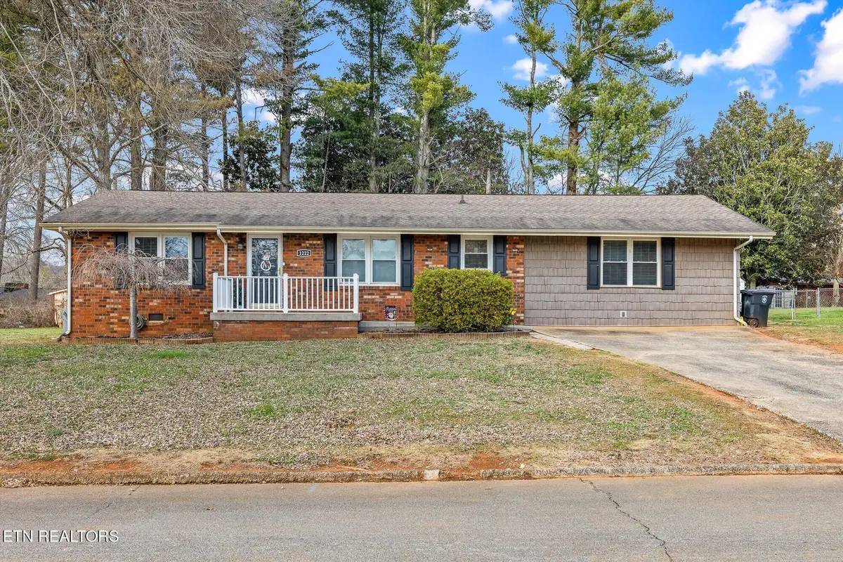 1222 Miami St, Athens, TN 37303 - #1