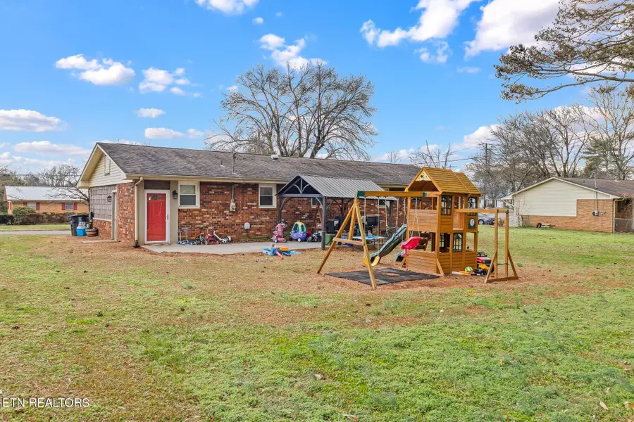 1222 Miami St, Athens, TN 37303 - #3