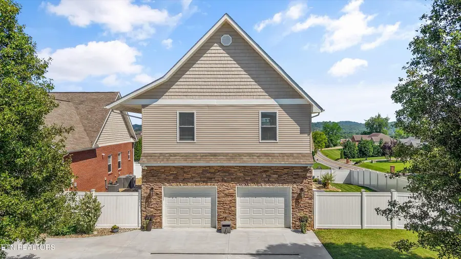 1463 Benjamin Blvd, Sevierville, TN 37876 - #2