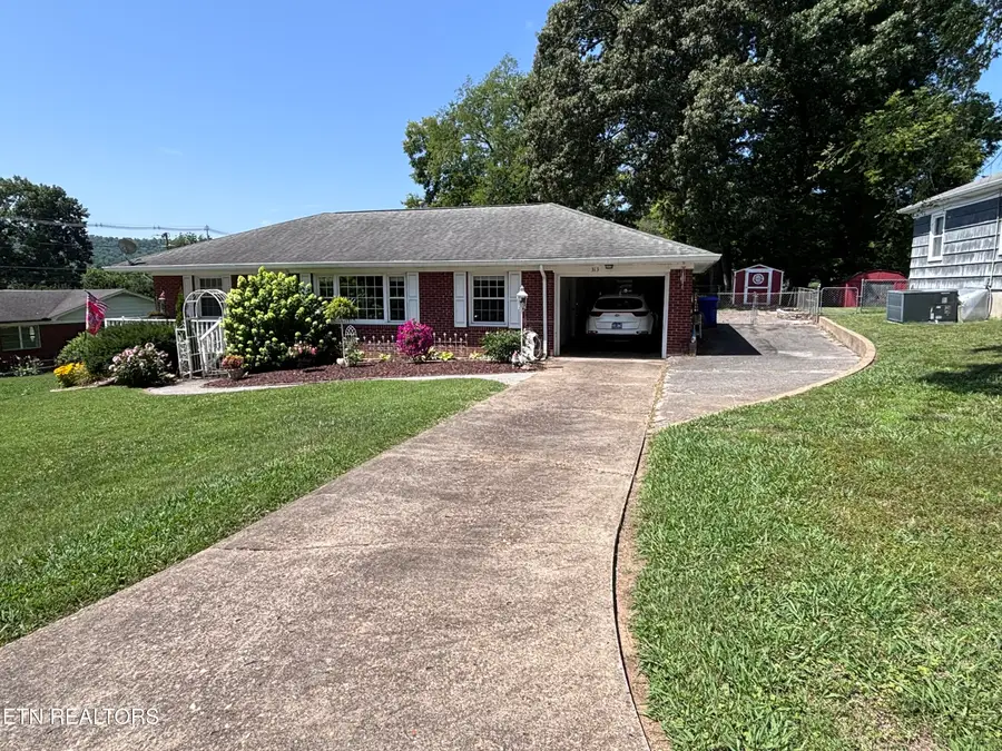 313 Cross St, Clinton, TN 37716 - #3