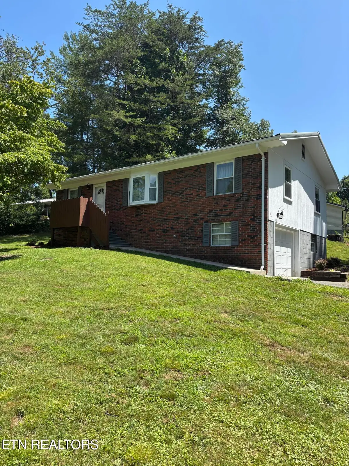 105 Nelson St, Harrogate, TN 37752 - #1