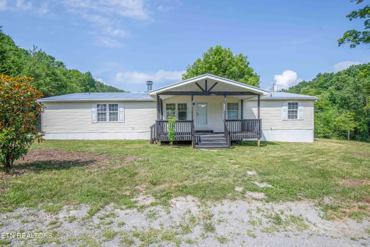 1587 Lower Caney Valley Rd, Tazewell, TN 37879 - #1