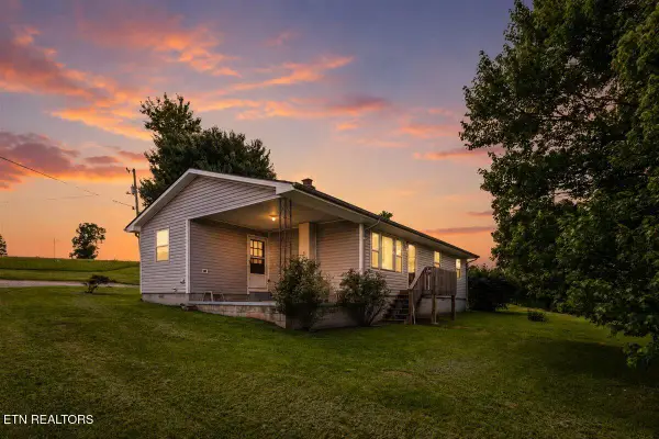 3824 Demory Rd, LaFollette, TN 37766