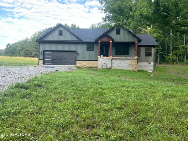 214 Georgee Rd, Jamestown, TN 38556