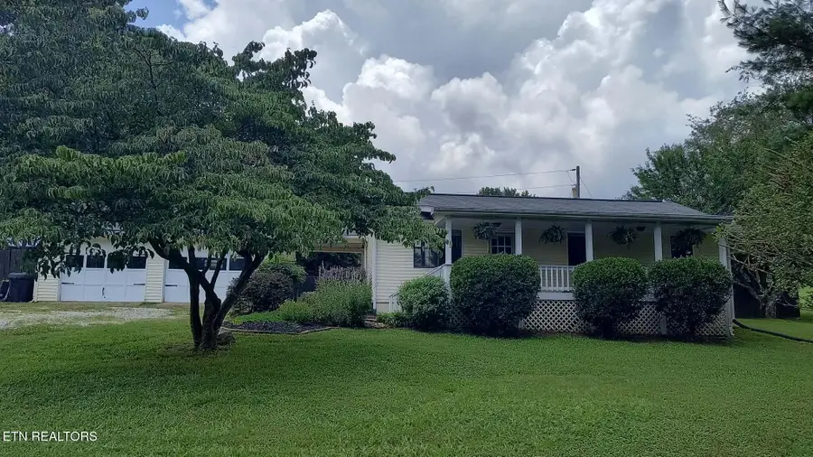 1000 E Highway 25-70, Dandridge, TN 37725 - #2