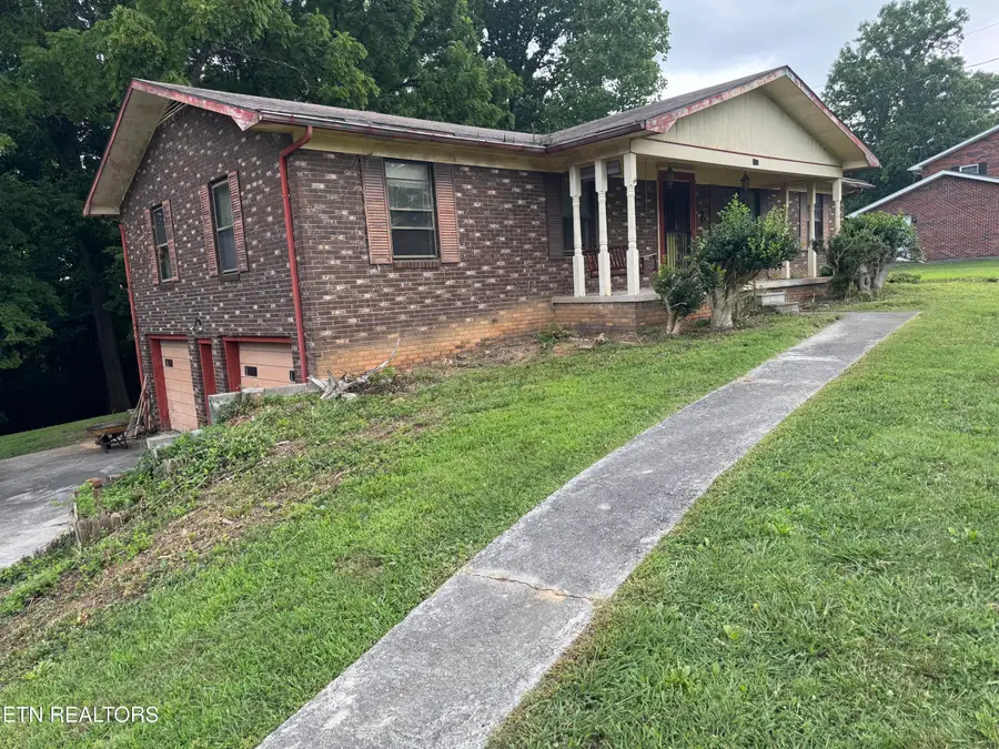 732 Greenbriar Rd, Talbott, TN 37877 - #3