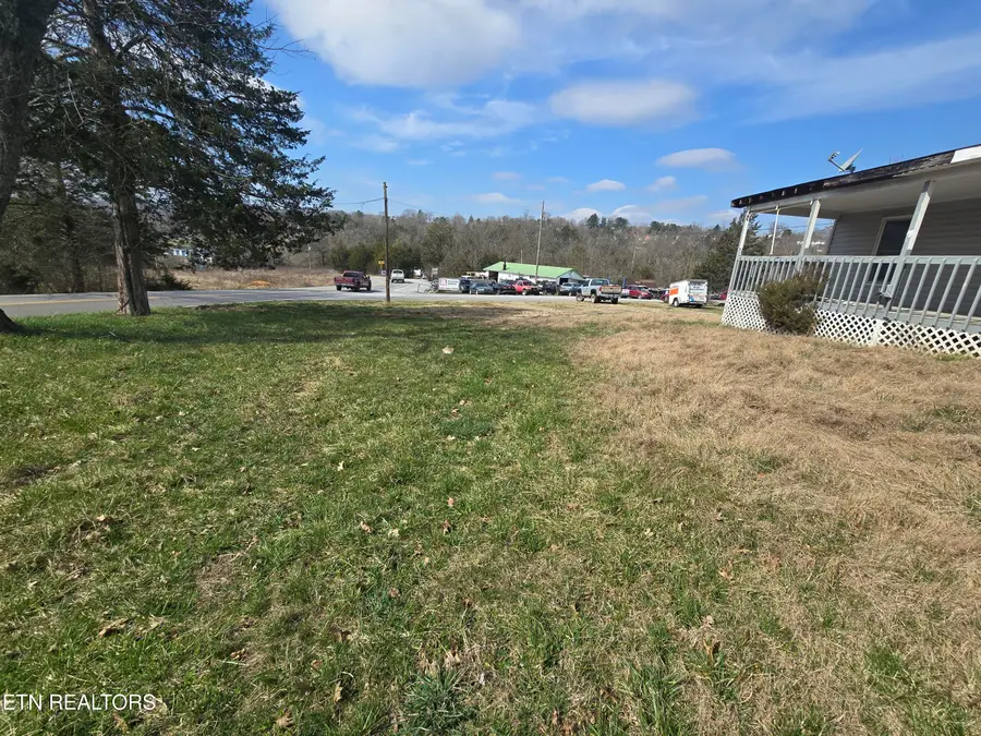 404 Cedar Fork Rd, Tazewell, TN 37879 - #2