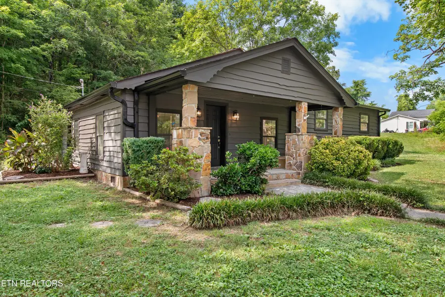 1729 W Brushy Valley Drive, Powell, TN 37849 - #3