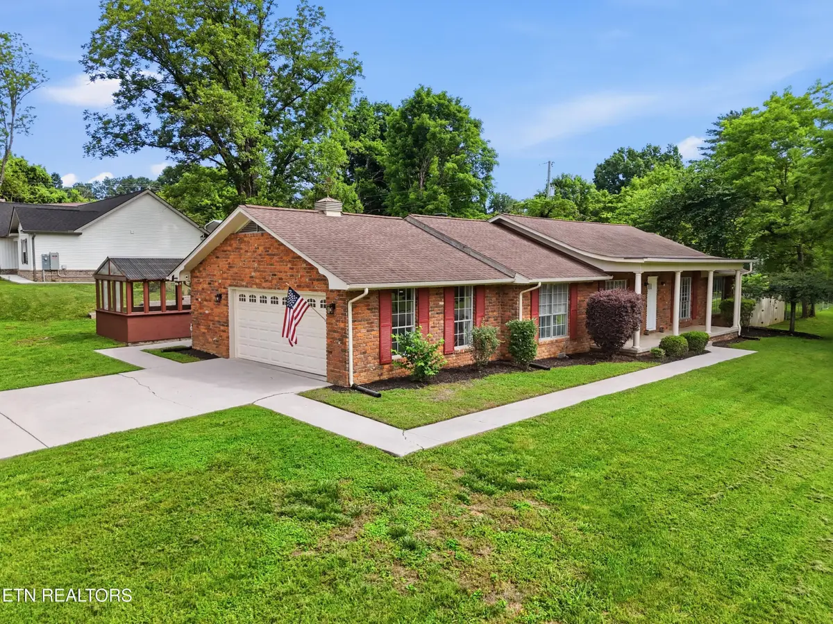 102 Ruskin Circle, Maryville, TN 37803 - #1