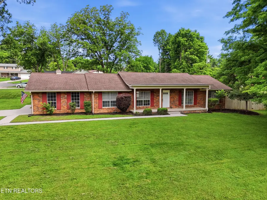 102 Ruskin Circle, Maryville, TN 37803 - #2