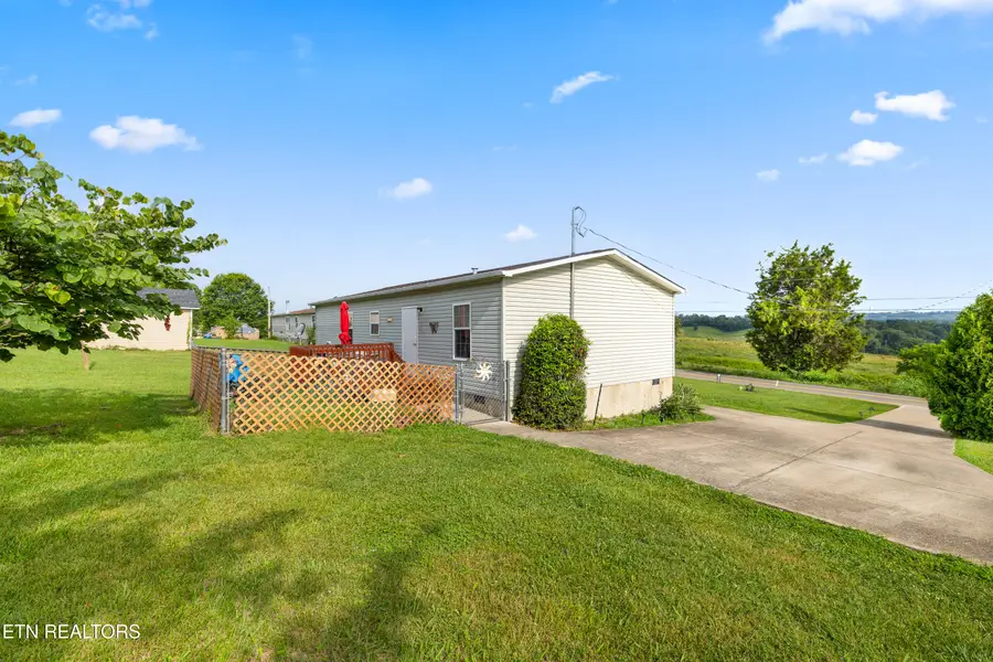 1832 C H Rankin Rd, Dandridge, TN 37725 - #3