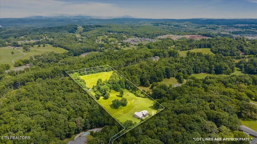 12707 Buttermilk Rd, Knoxville, TN 37932 - #2