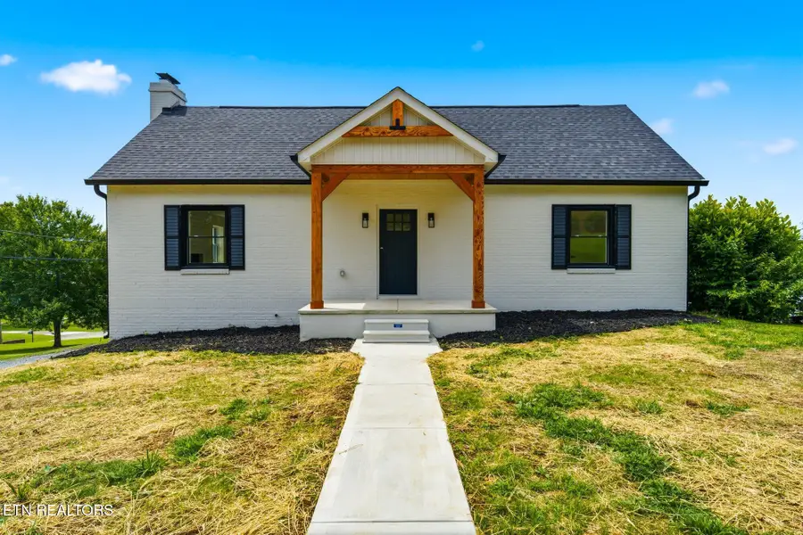 311 W Central Ave, Sweetwater, TN 37874 - #2