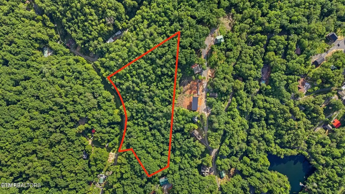 4321 Manis Hollow Rd, Gatlinburg, TN 37738 - #1