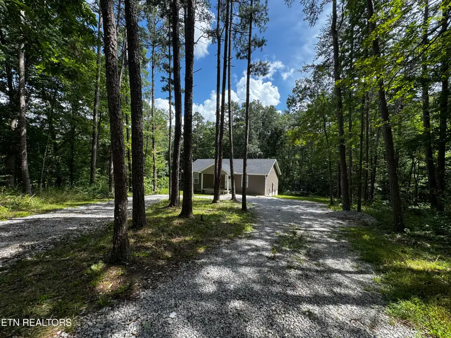 152 Goney Rd, Grimsley, TN 38565 - #2