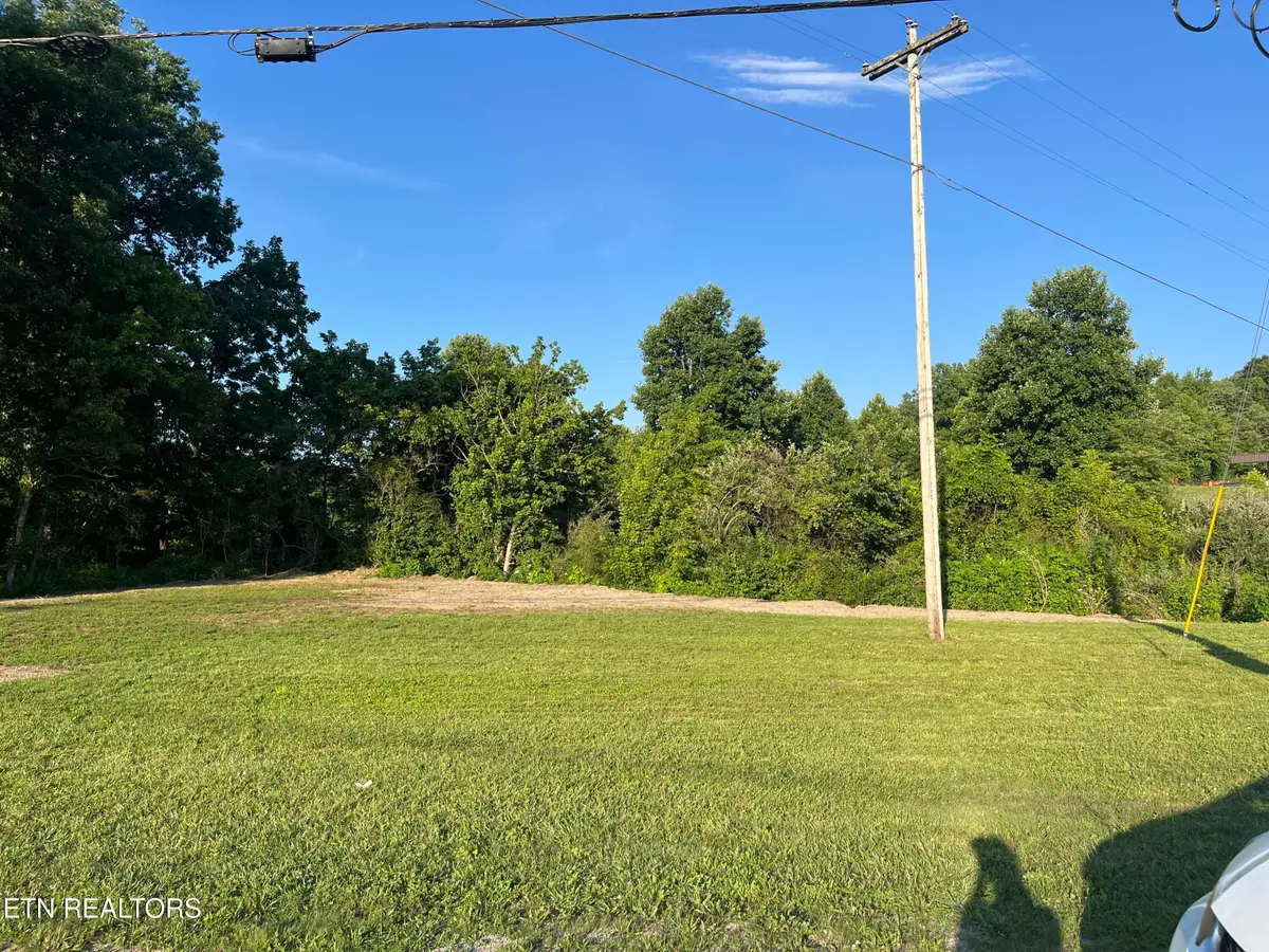 539 Glasshouse Rd, Helenwood, TN 37755 - #1
