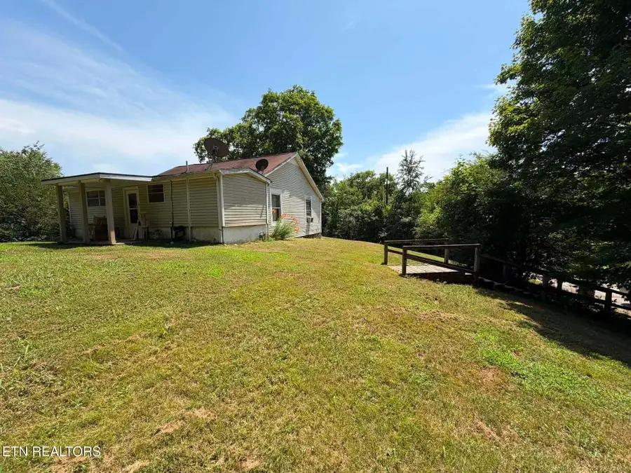 1218 Breazeale Rd, Lenoir City, TN 37771 - #3