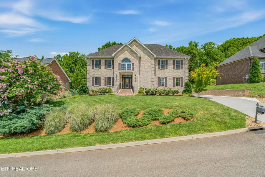 10019 Castleglen Lane, Knoxville, TN 37922 - #2