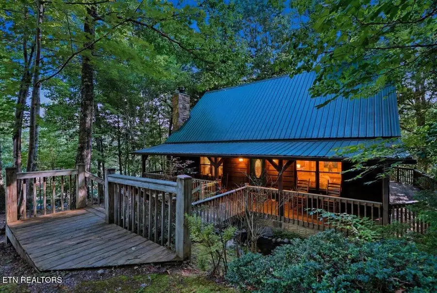 739 Stonegate Way, Townsend, TN 37882 - #2