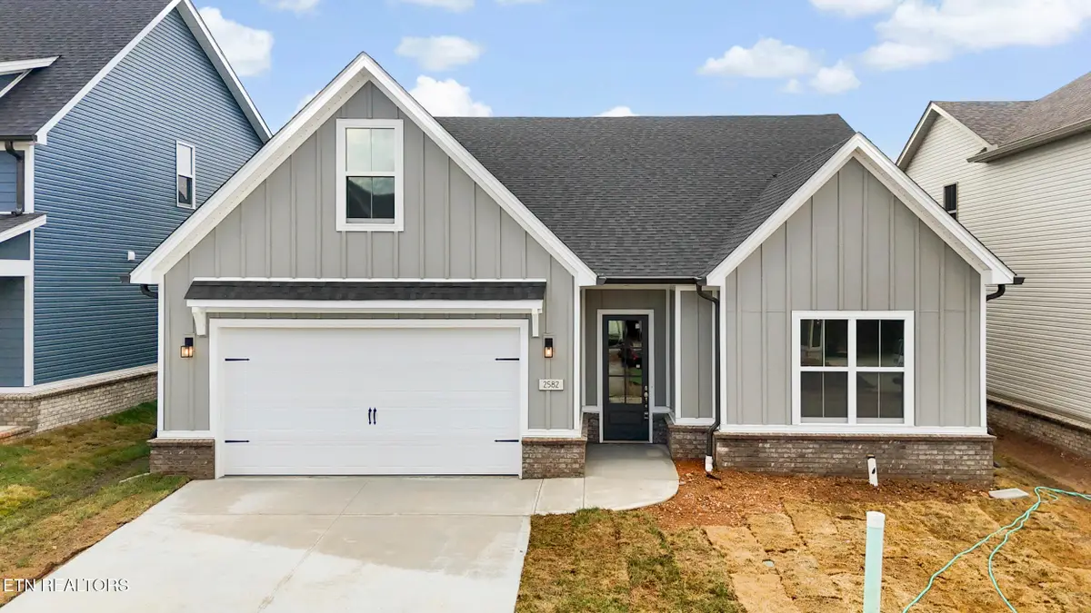 2582 Marshall Pass Rd, Knoxville, TN 37932 - #1