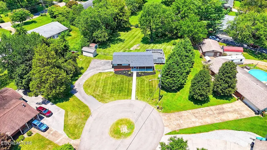 5501 Kenbrook Lane, Knoxville, TN 37921 - #3