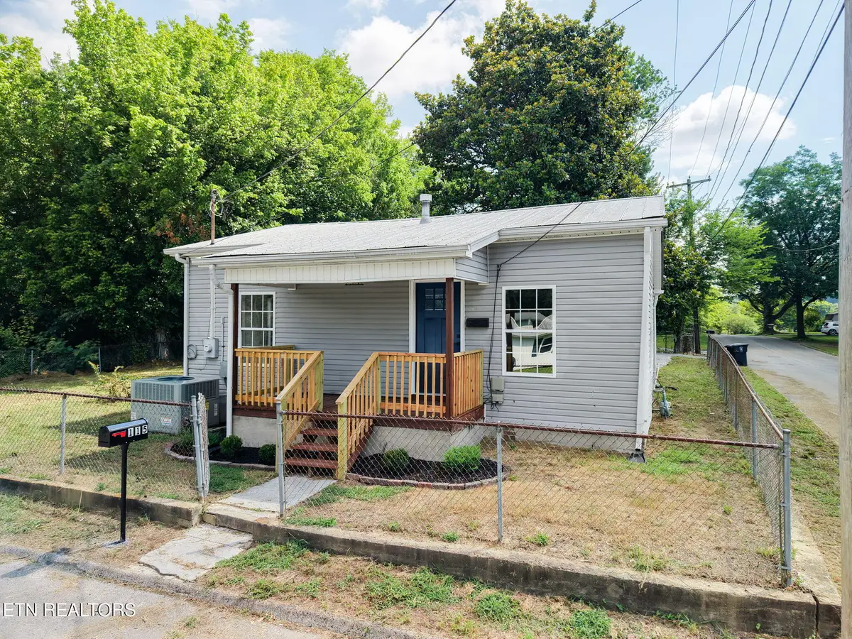 115 Ray St, Athens, TN 37303 - #1