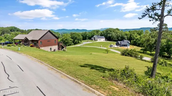 98 Cow Poke Lane, Rutledge, TN 37861