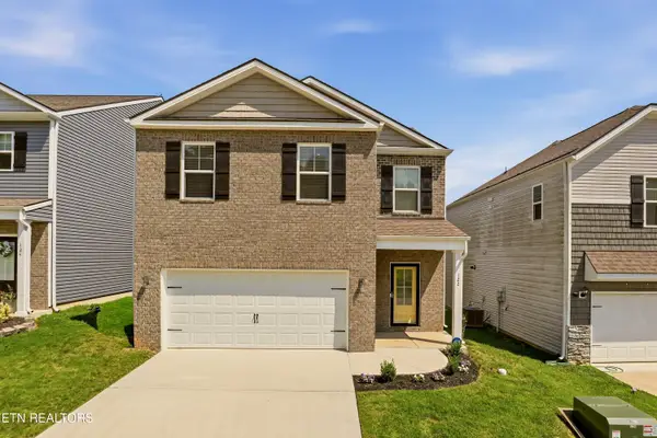 122 Harbour Pointe Lane, Oak Ridge, TN 37830