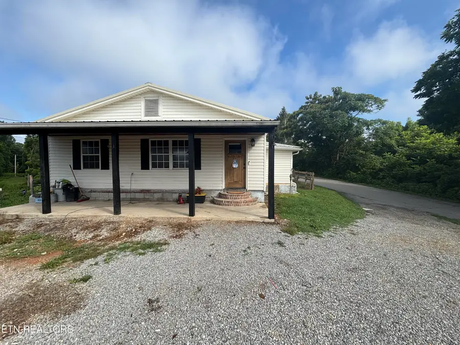 473 W High Knob Rd, Lafollette, TN 37766 - #2