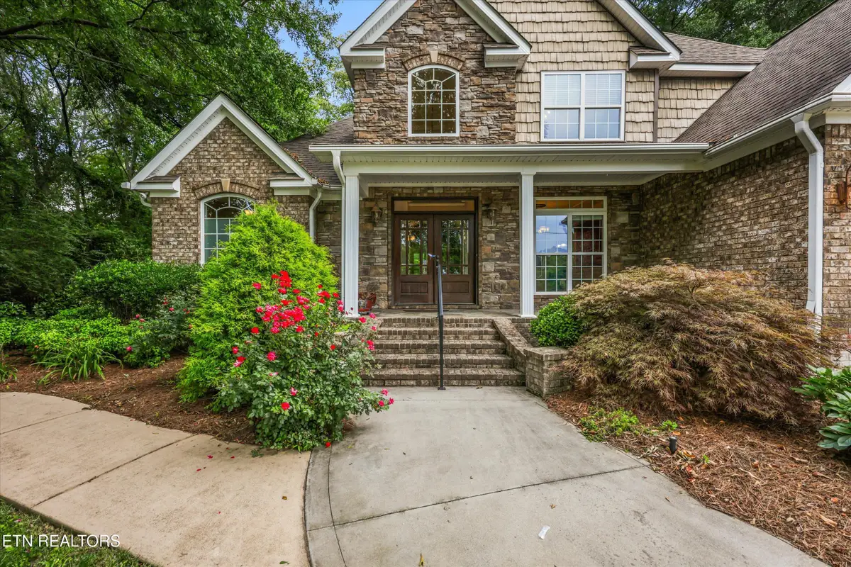 215 NE River Bend Tr, Charleston, TN 37310 - #1