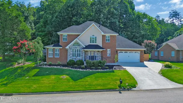 2000 Cascade Falls Lane, Knoxville, TN 37931