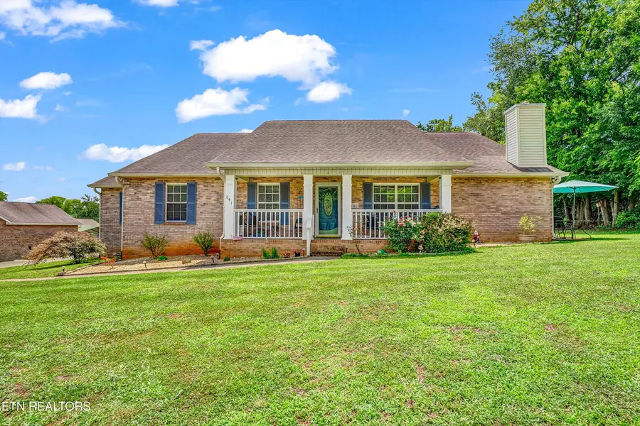 541 Sandy Springs Rd, Maryville, TN 37803 - #2