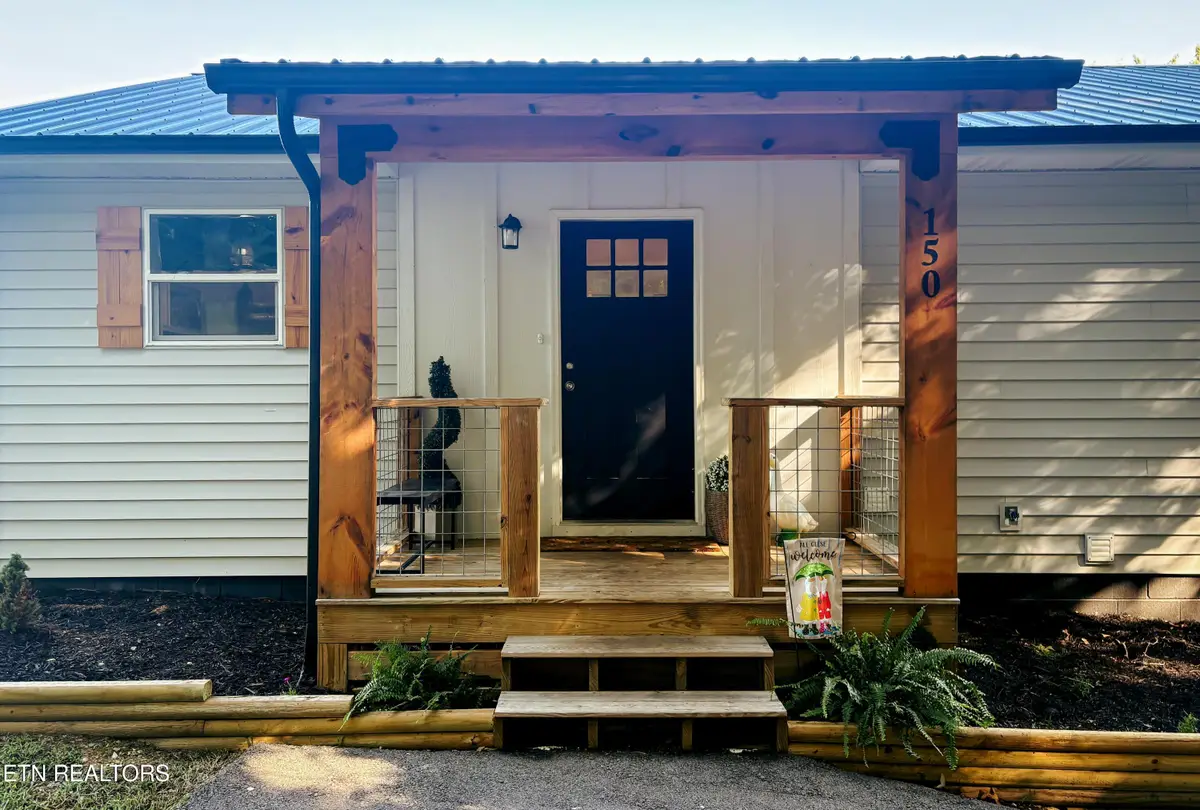 150 Hatmaker Ridge Rd, Jacksboro, TN 37757 - #1