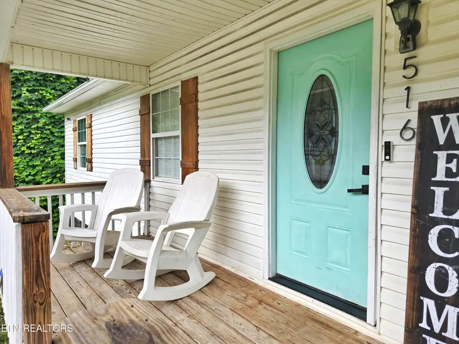 516 N 11th St, Lafollette, TN 37766 - #2