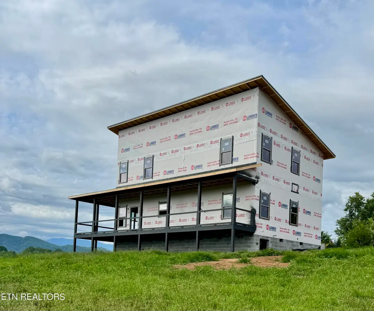 1648 Myers Rd, Sevierville, TN 37862 - #1