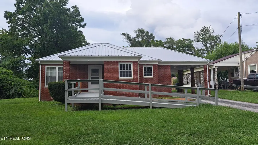 59 Brown Ave, Crossville, TN 38555 - #3