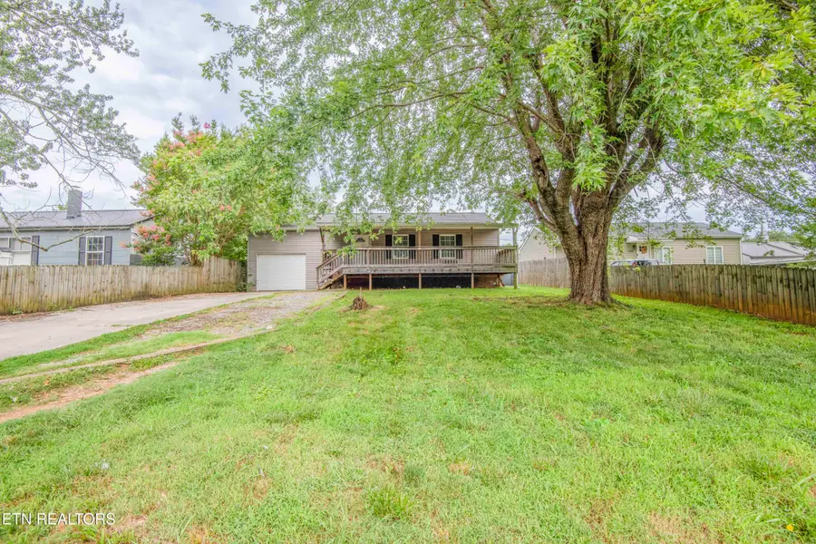 2335 Grove St, Maryville, TN 37804 - #3